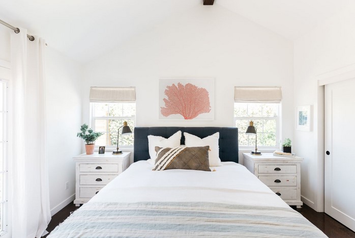 Coastal Chic: Inspiring Ideas to Create a Relaxing Coastal Bedroom