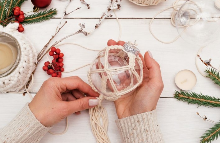 Creative DIY Ideas for Making Recycled Ornaments