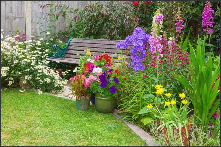 Blooming Beauty: Designing DIY Flower Beds for Garden Charm